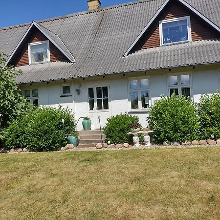 Den Gamle Apotekergaard Bed & Breakfast Hong Exterior photo